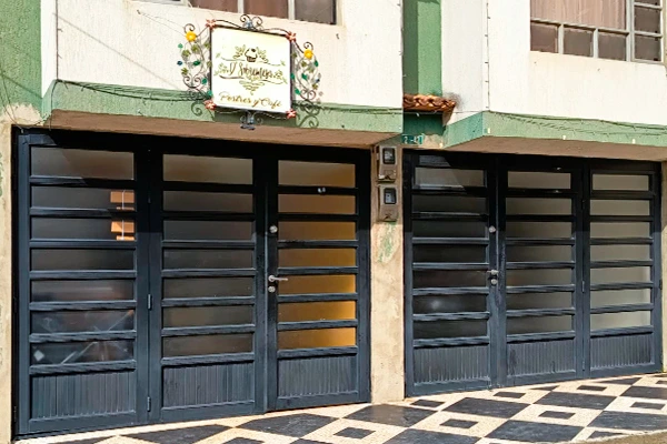 D-Sobremesa Postres y Café